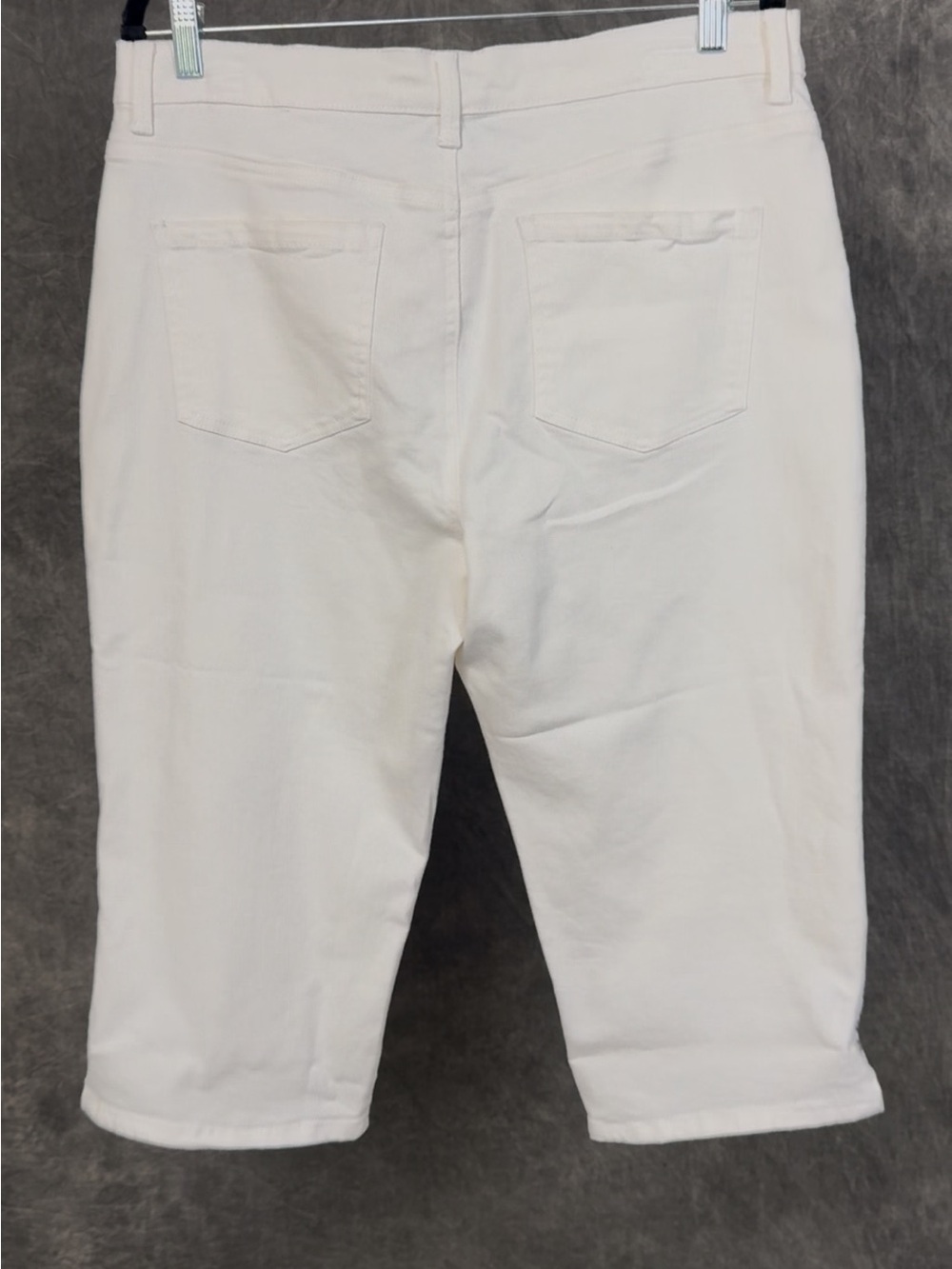 Gloria Vanderbilt slimming Amanda White Capri Jeans 14P - Picture 4 of 8